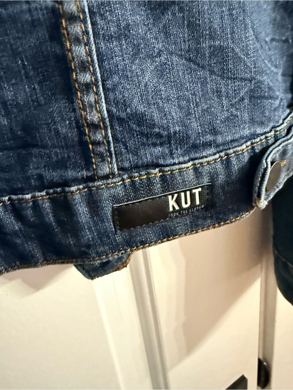KUT From the Kloth Amelia Denim Jacket Medium Stretch Blue - Picture 9 of 11